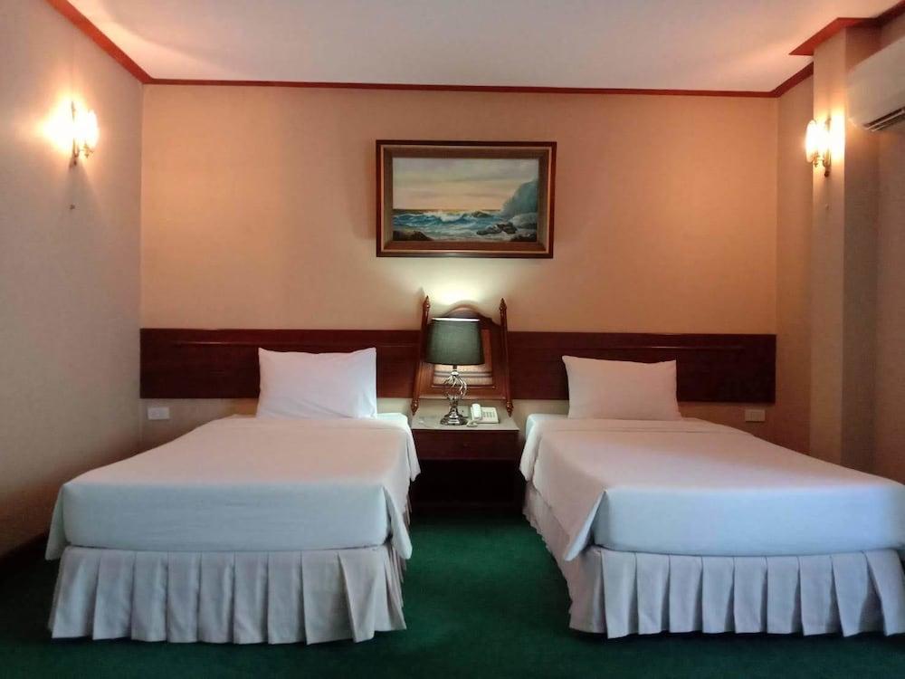 הואה הין Baanbusarin Hotel מראה חיצוני תמונה