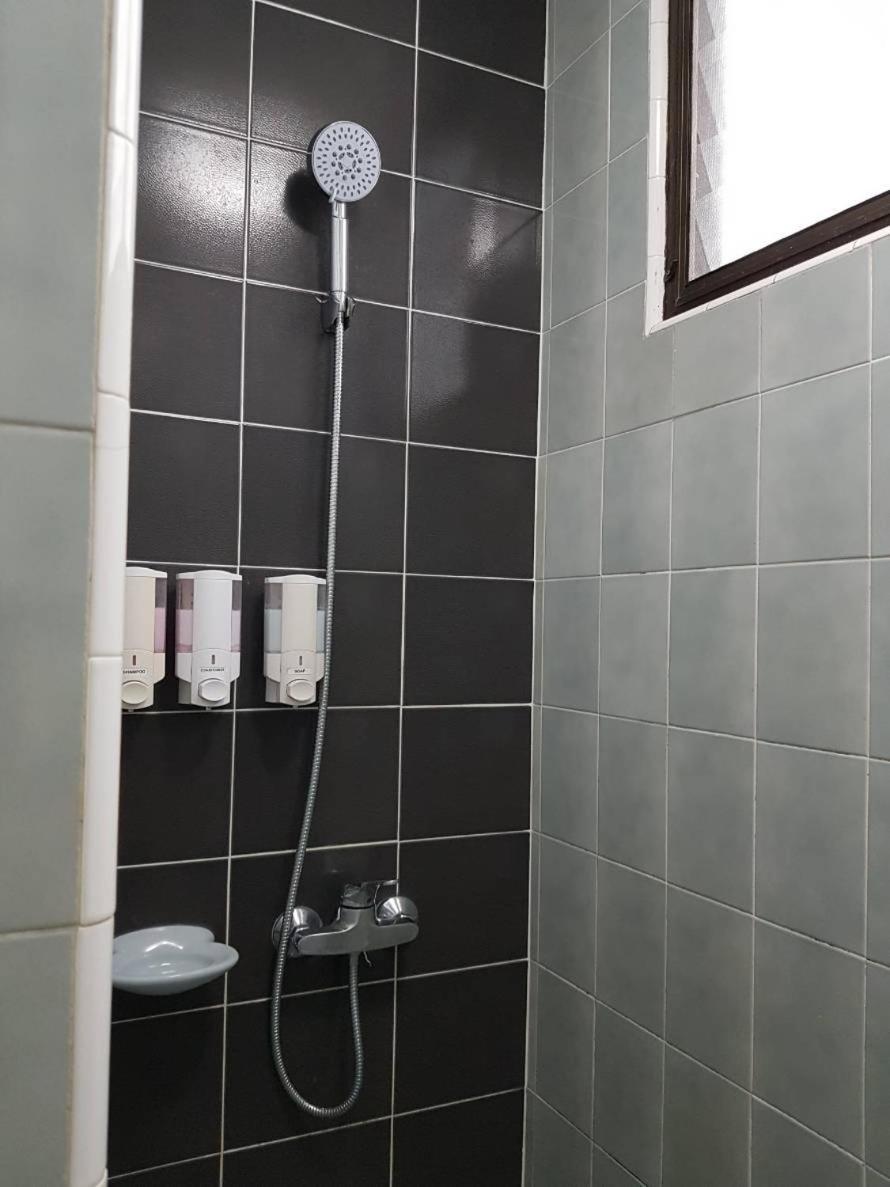 הואה הין Baanbusarin Hotel מראה חיצוני תמונה